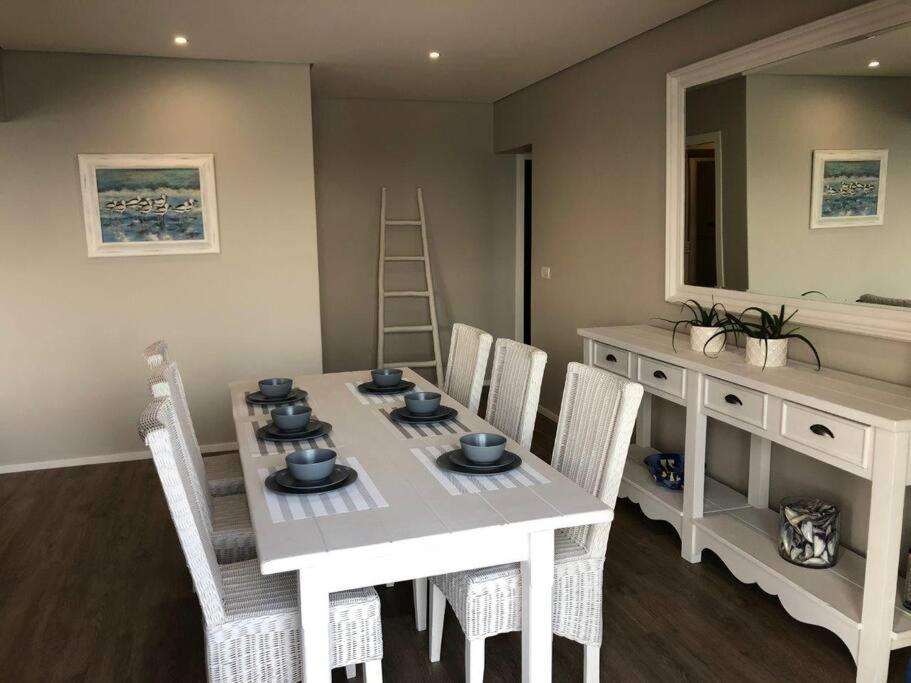 Ferienwohnung The Quarter Deck Sheffield Beach Exterior foto